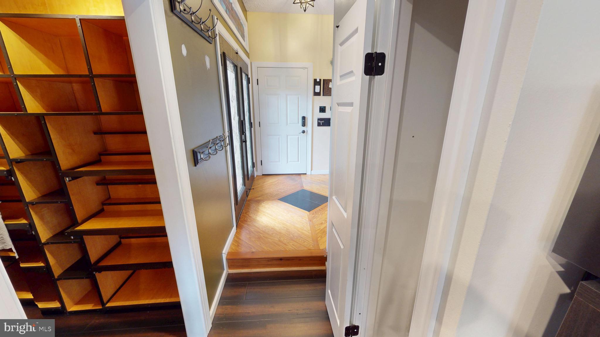 PINEFIELD MEADOWS - Residential