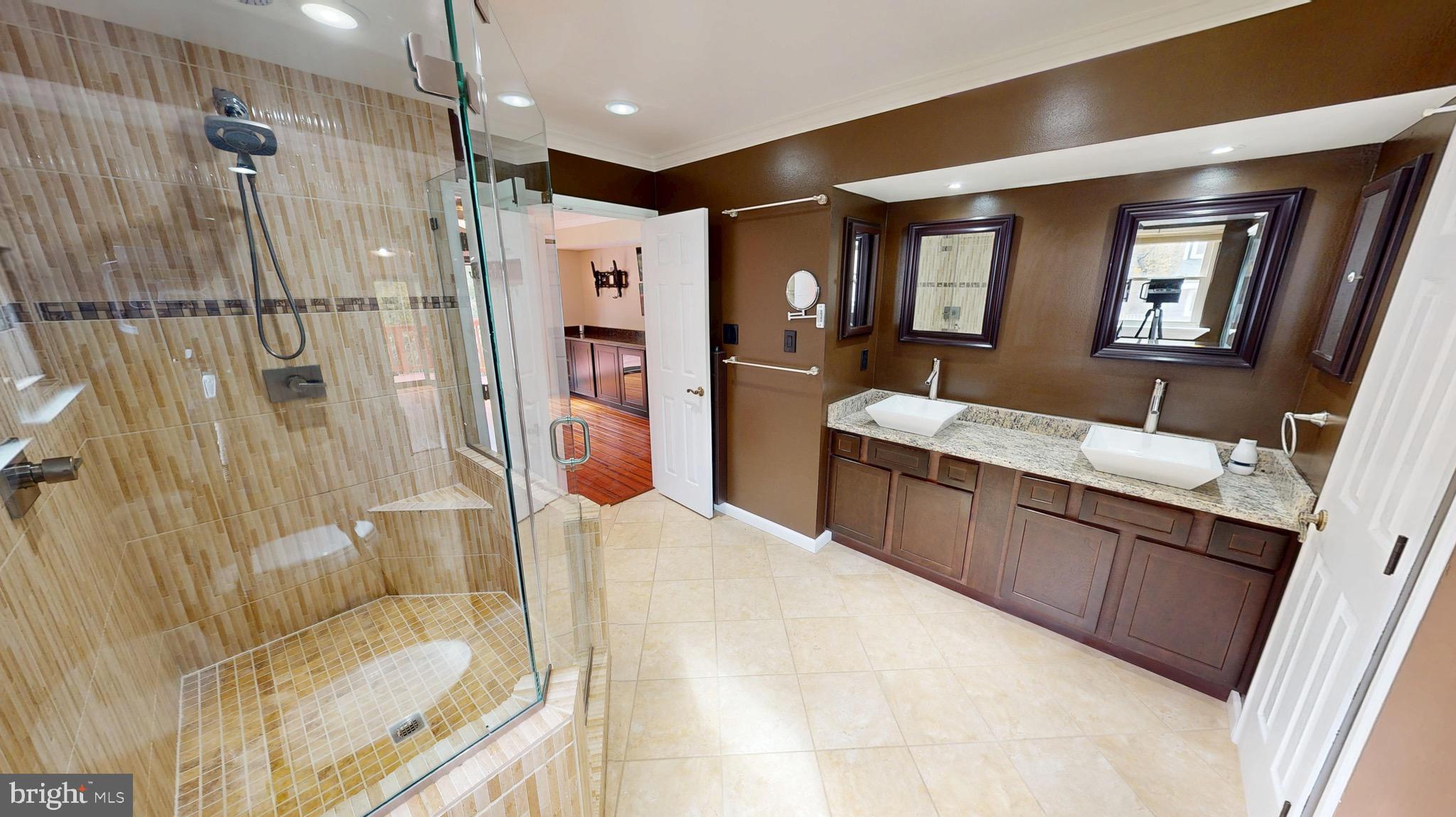 PINEFIELD MEADOWS - Residential