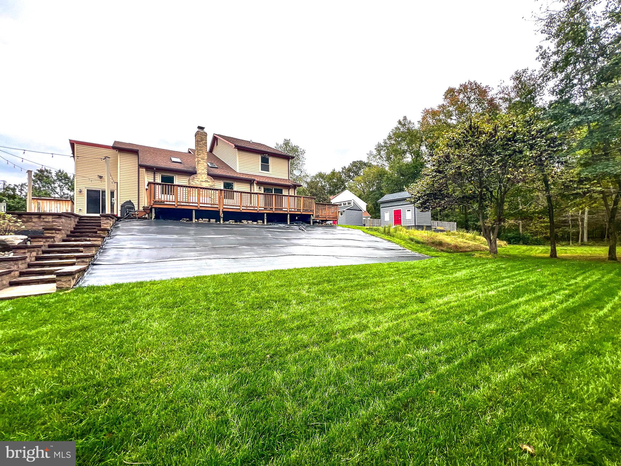 PINEFIELD MEADOWS - Residential