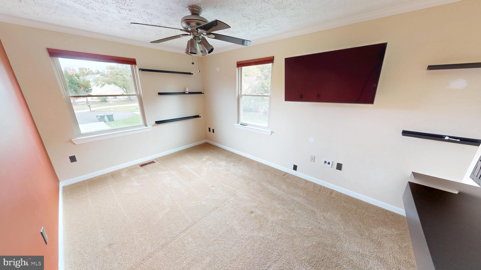 PINEFIELD MEADOWS - Residential