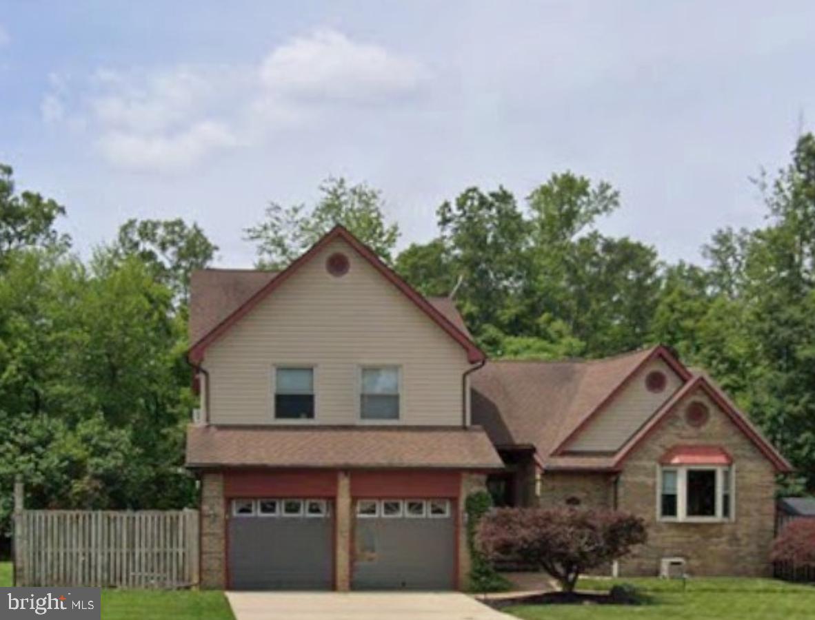 PINEFIELD MEADOWS - Residential