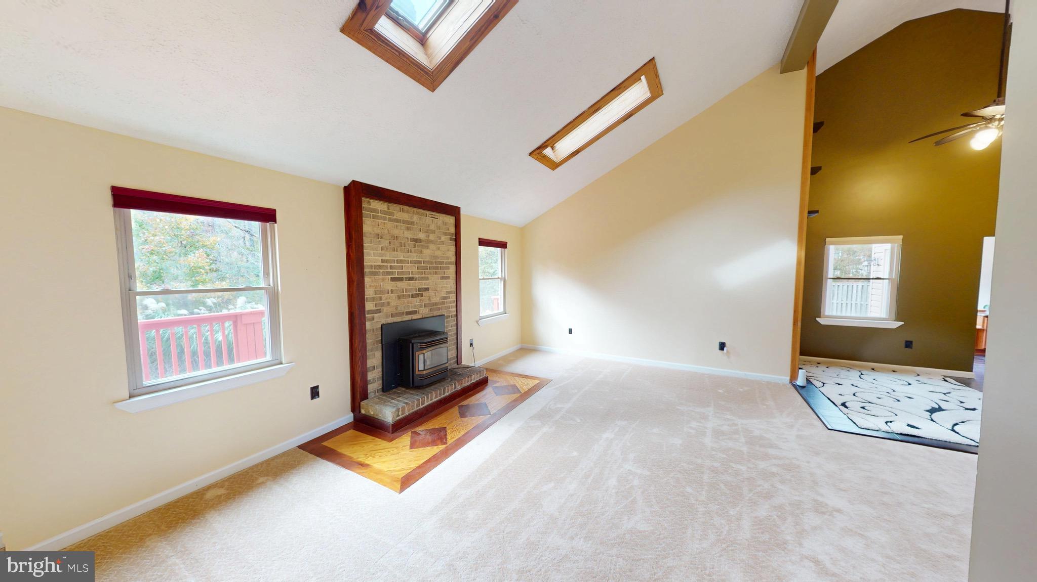 PINEFIELD MEADOWS - Residential