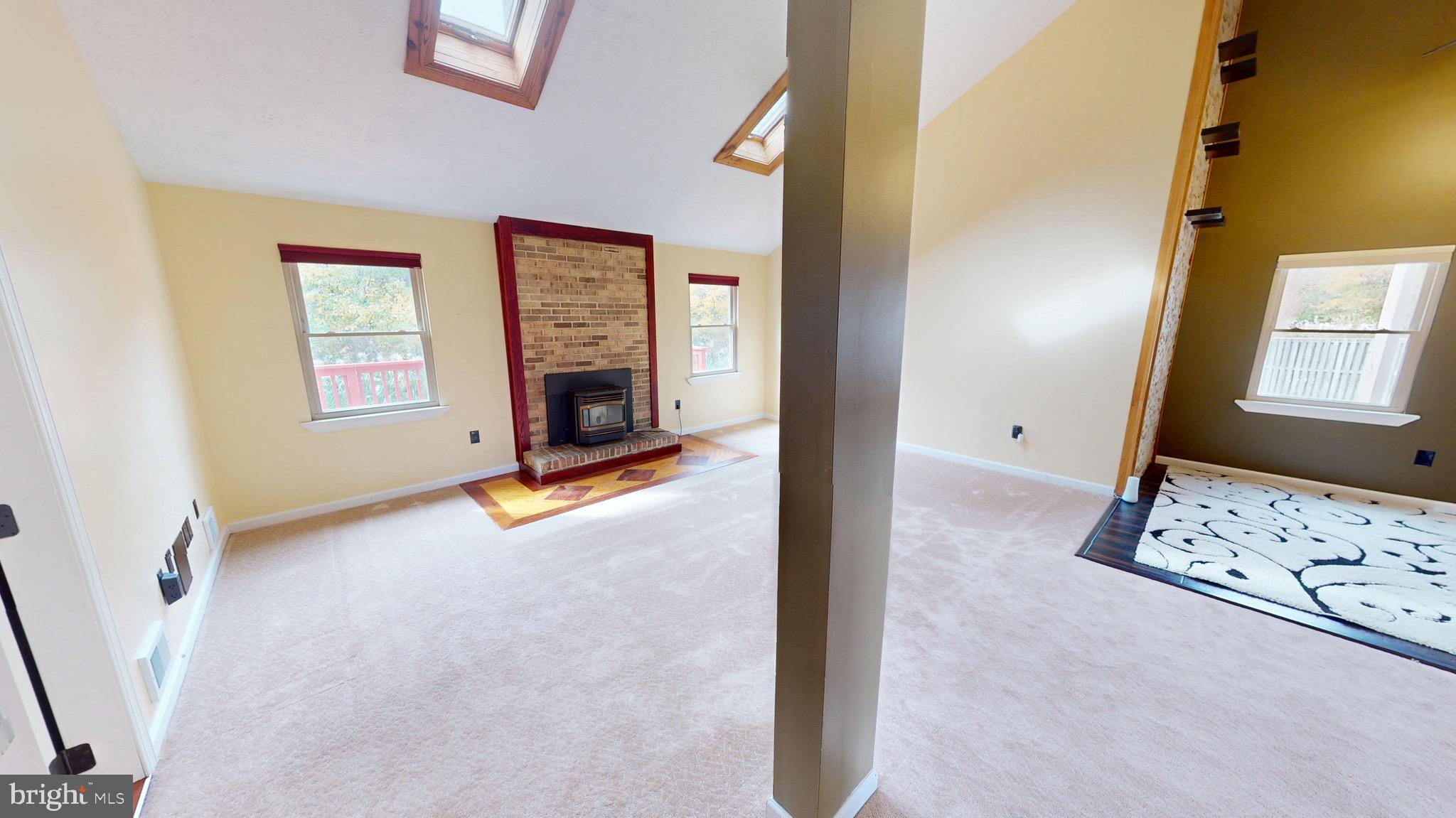 PINEFIELD MEADOWS - Residential