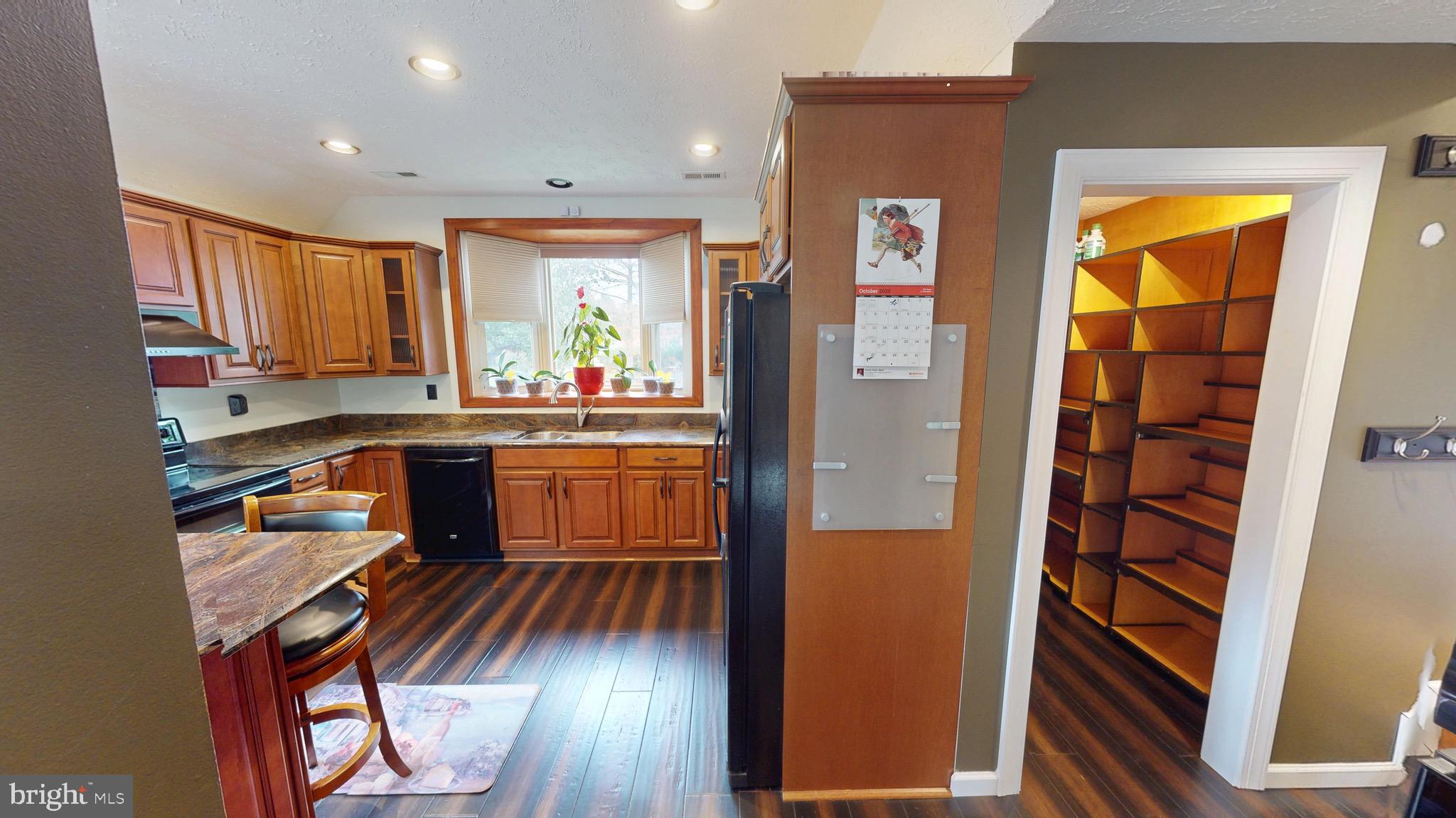 PINEFIELD MEADOWS - Residential