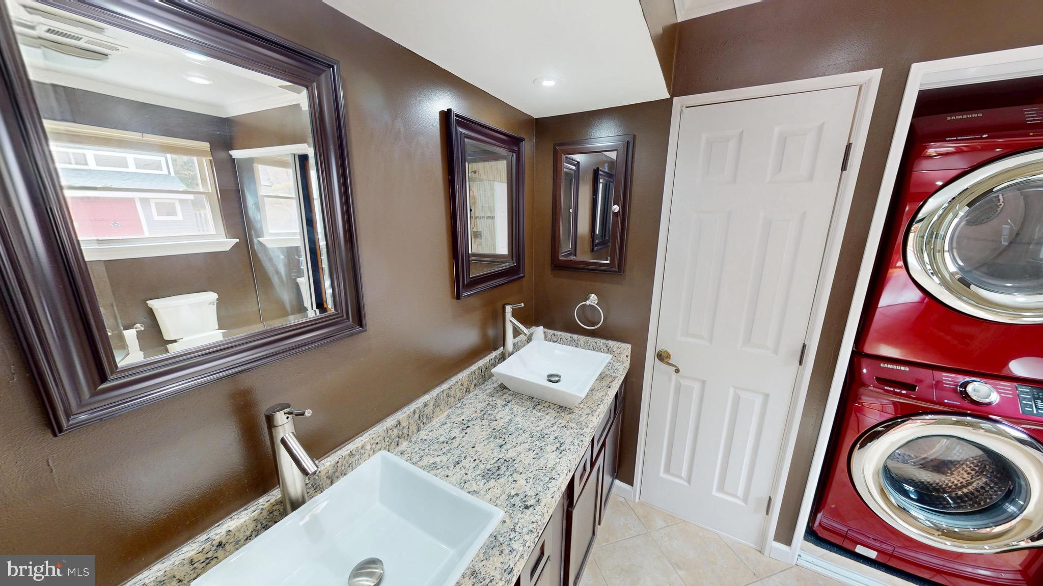 PINEFIELD MEADOWS - Residential