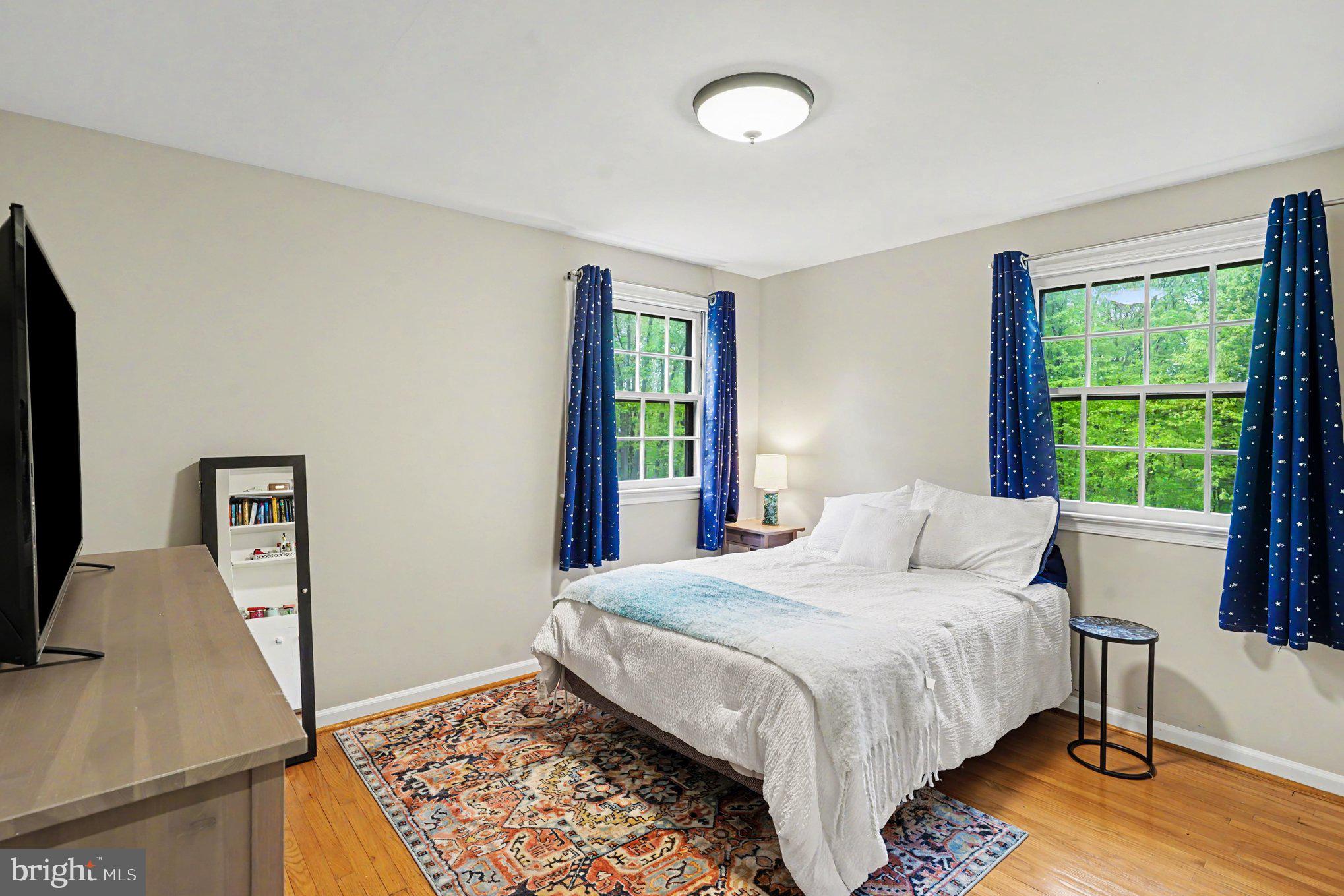 VALLEY FORGE MTN - Residential