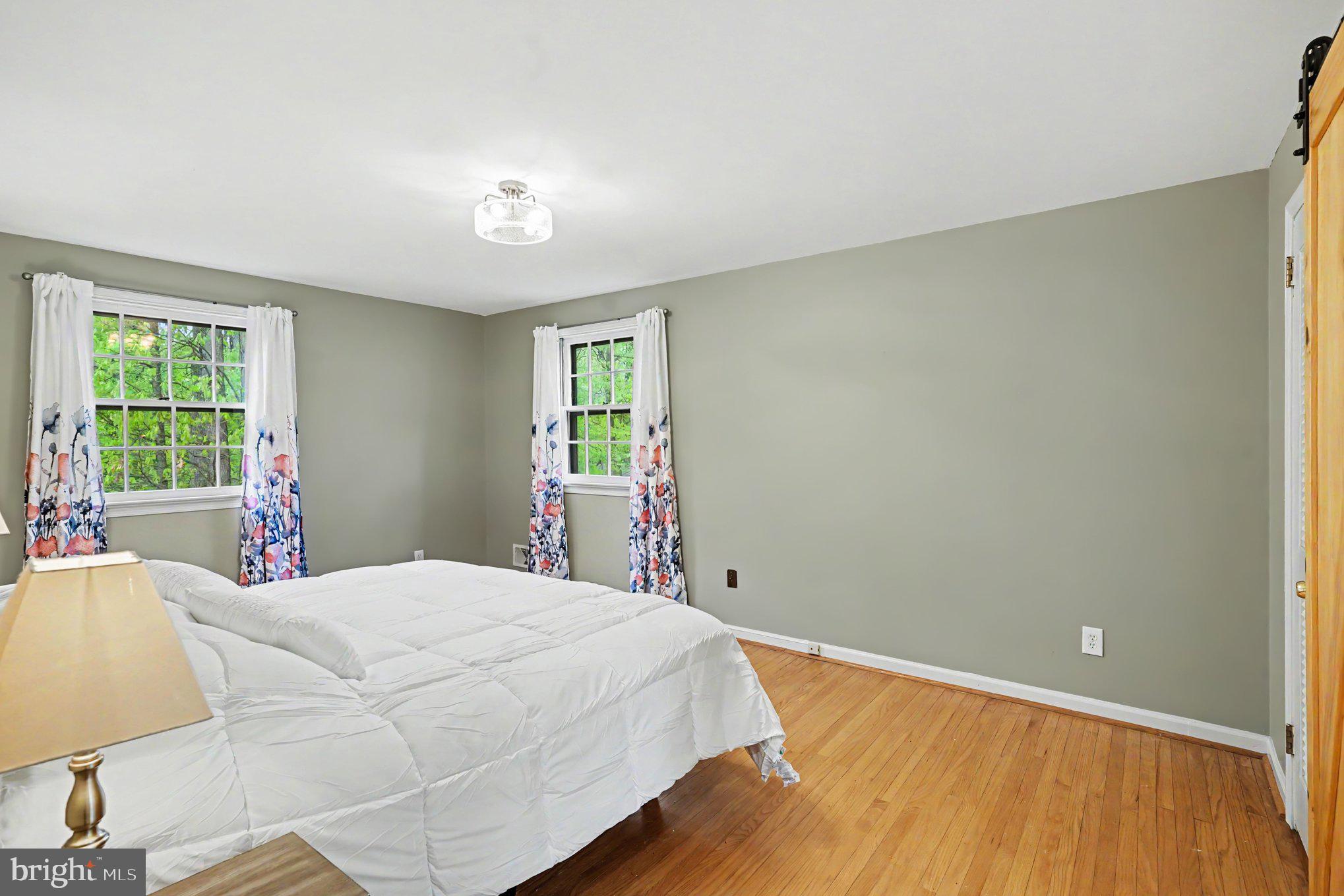 VALLEY FORGE MTN - Residential