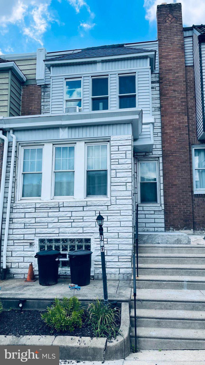 319 E ELWOOD STREET