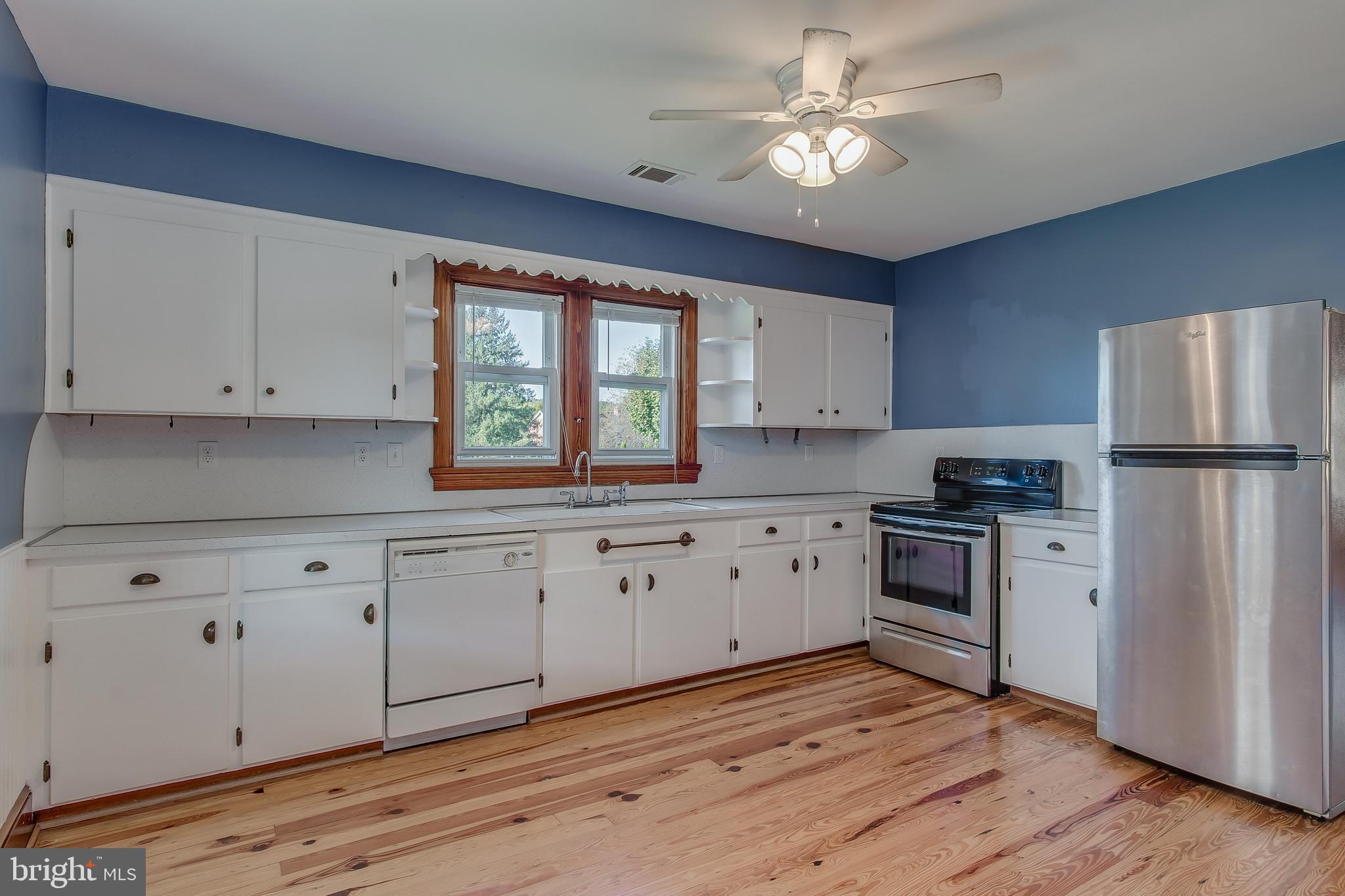 MYERSVILLE - Residential Lease