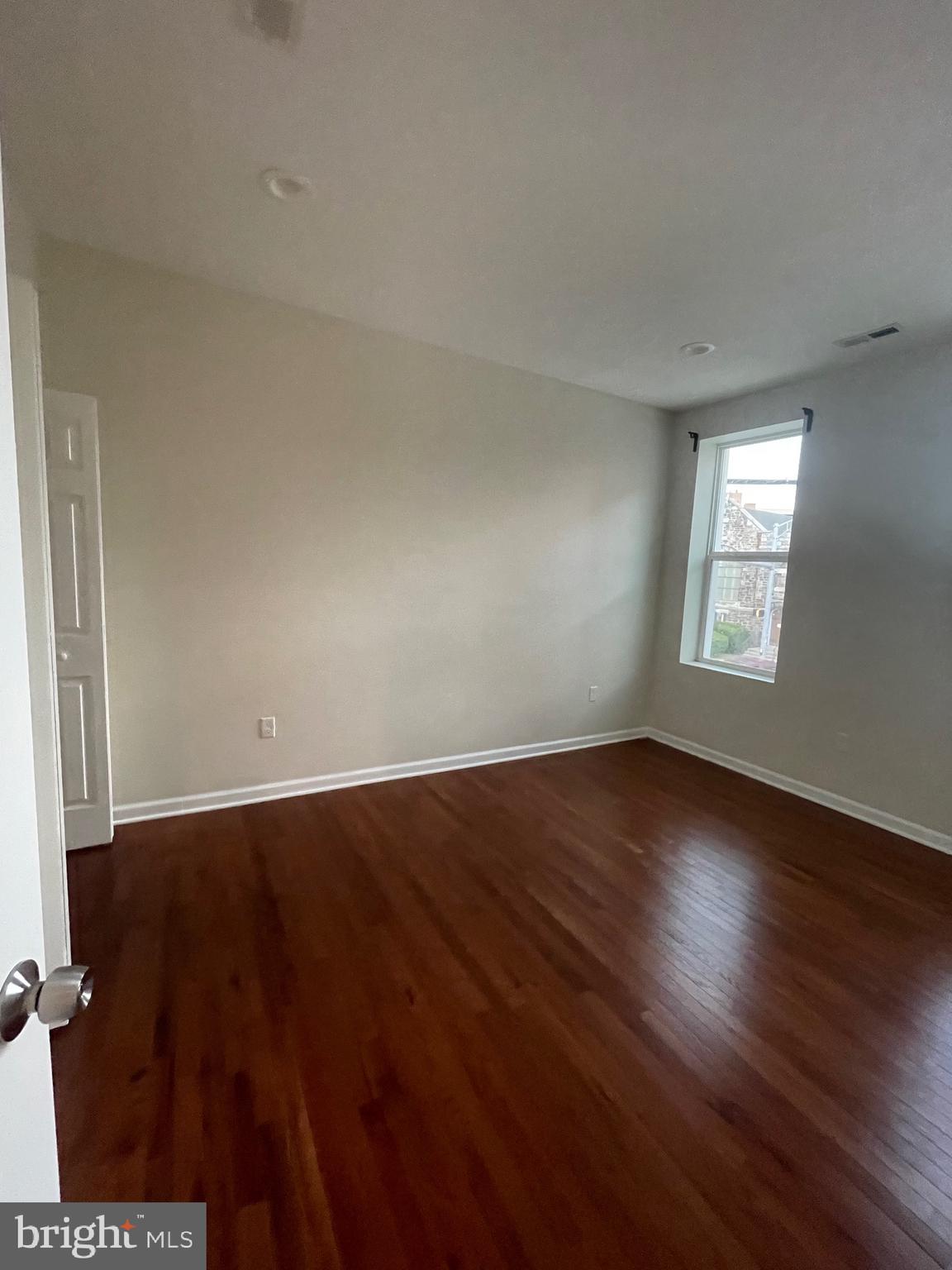 HAMPDEN HISTORIC DISTRICT - Residential Lease