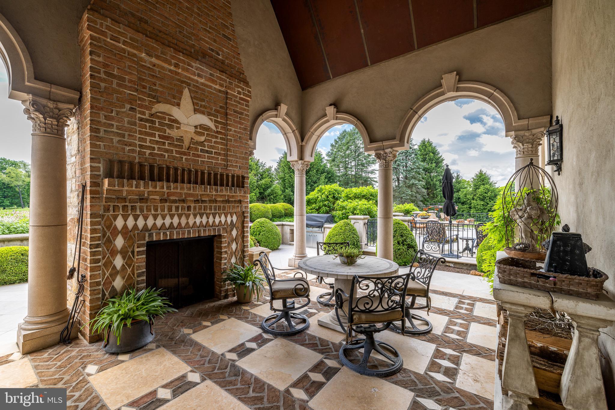 SOLEBURY - Residential