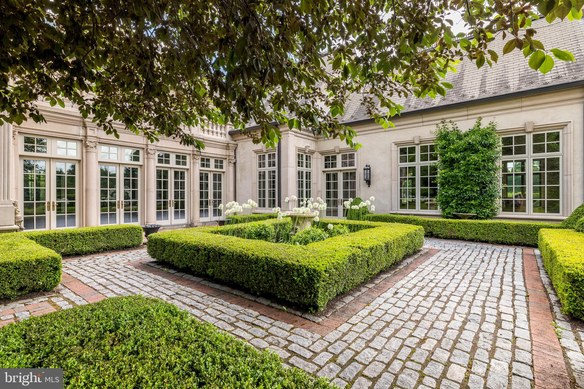 SOLEBURY - Residential