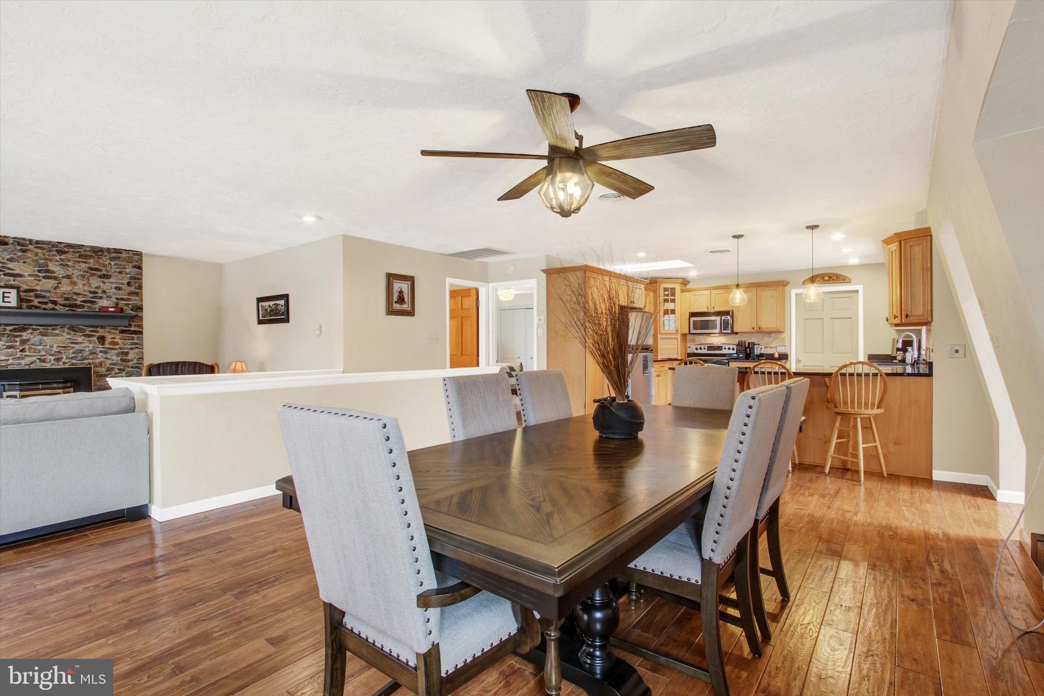 LAKE HERITAGE - Residential