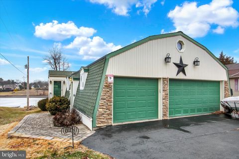 627 HERITAGE DRIVE GETTYSBURG PA 17325