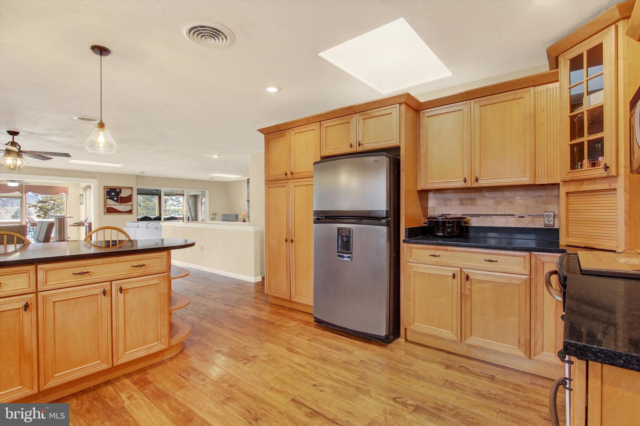 LAKE HERITAGE - Residential