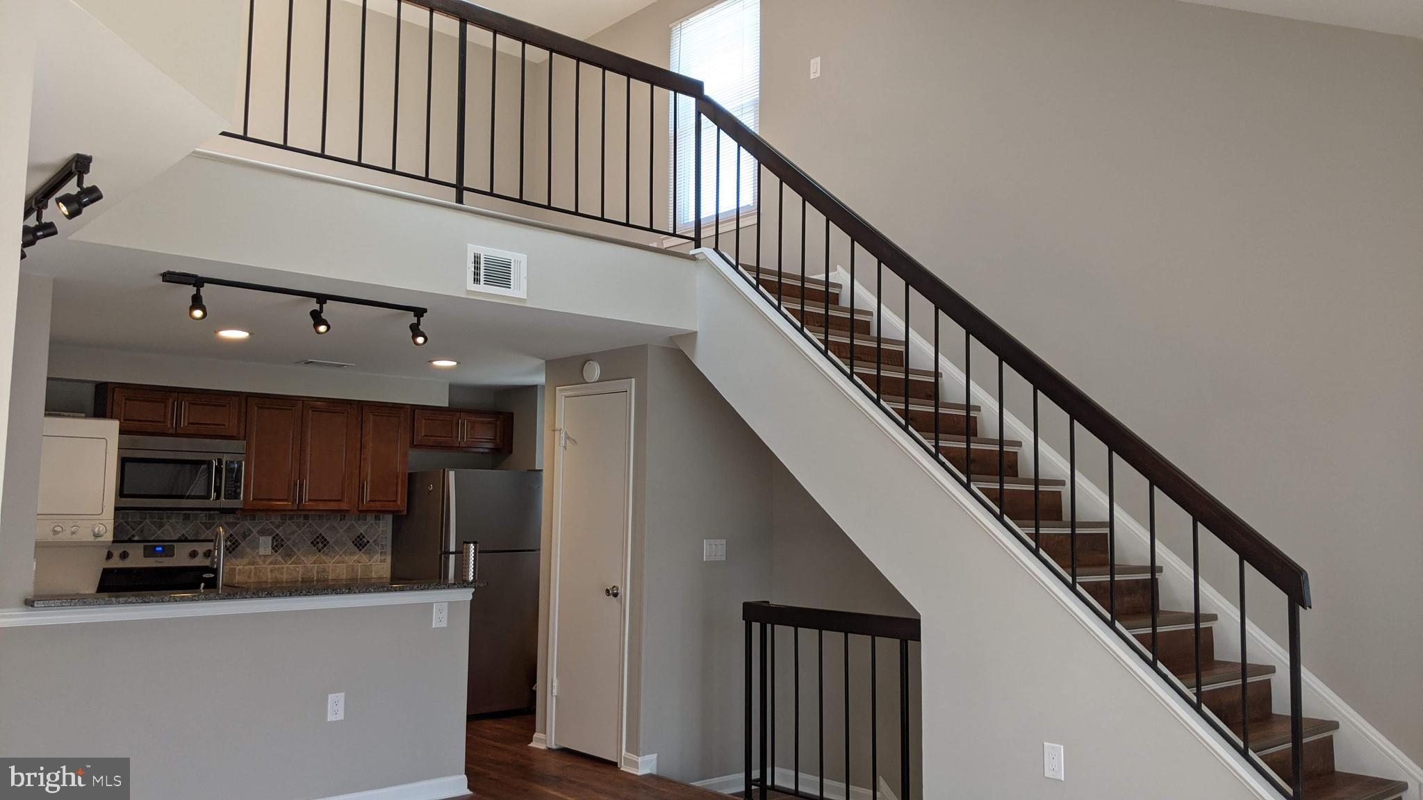 PEMBROOK VILLAGE - Residential