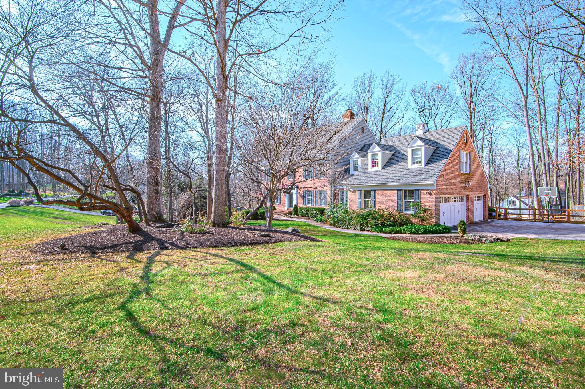 LAURELFORD - Residential