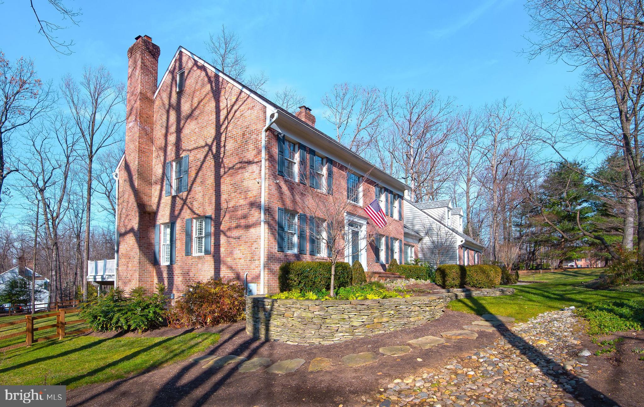 LAURELFORD - Residential