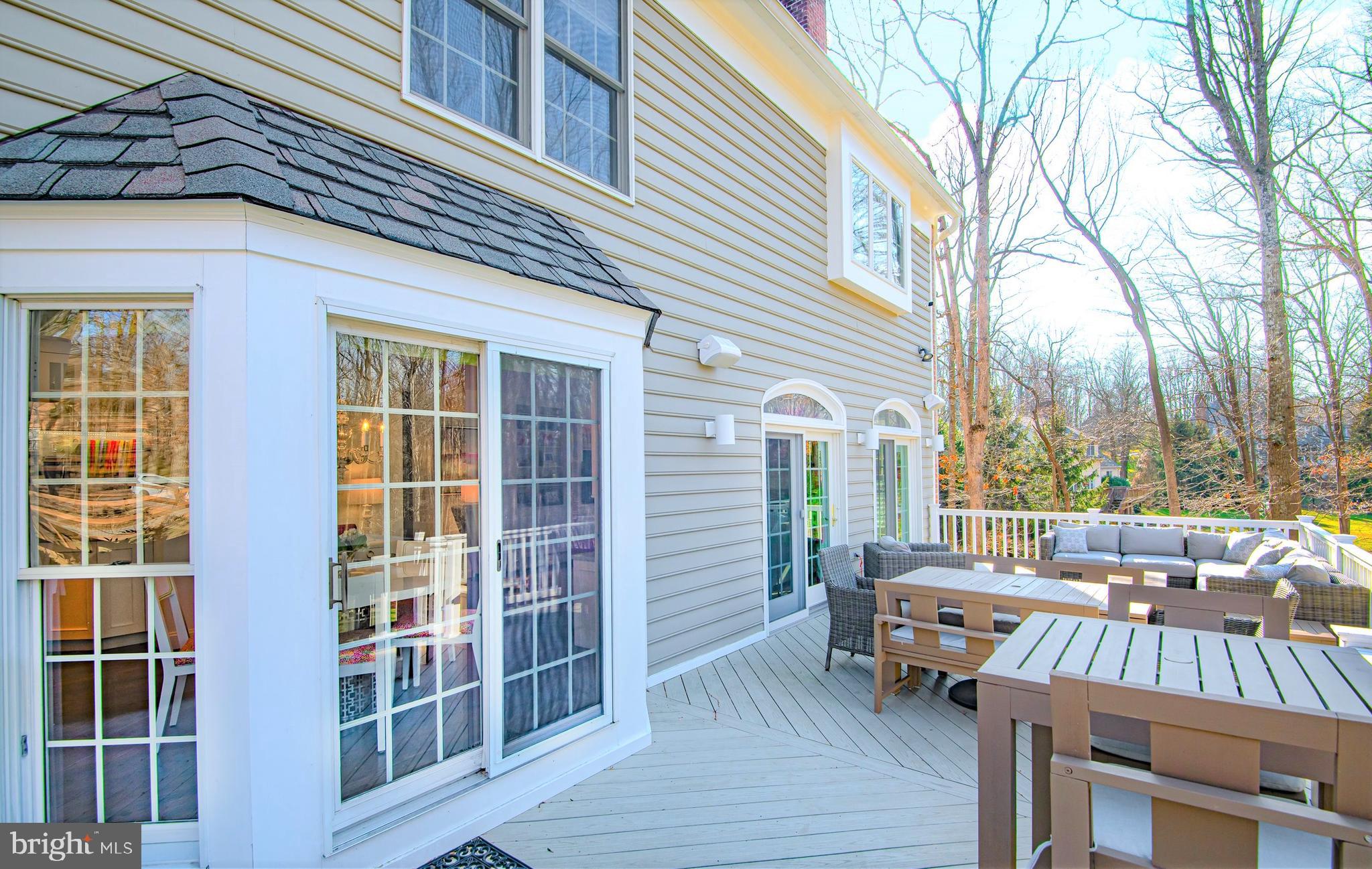 LAURELFORD - Residential