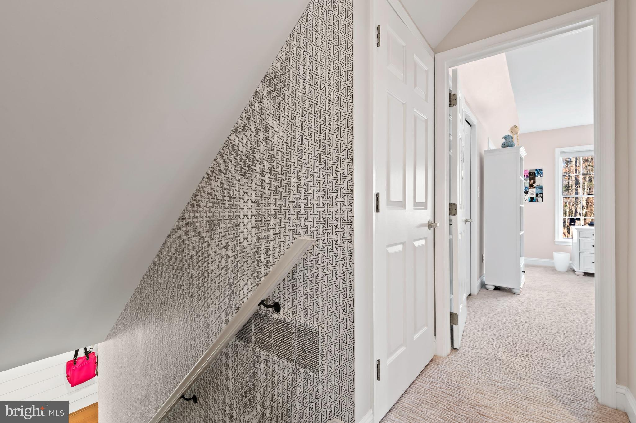 LAURELFORD - Residential