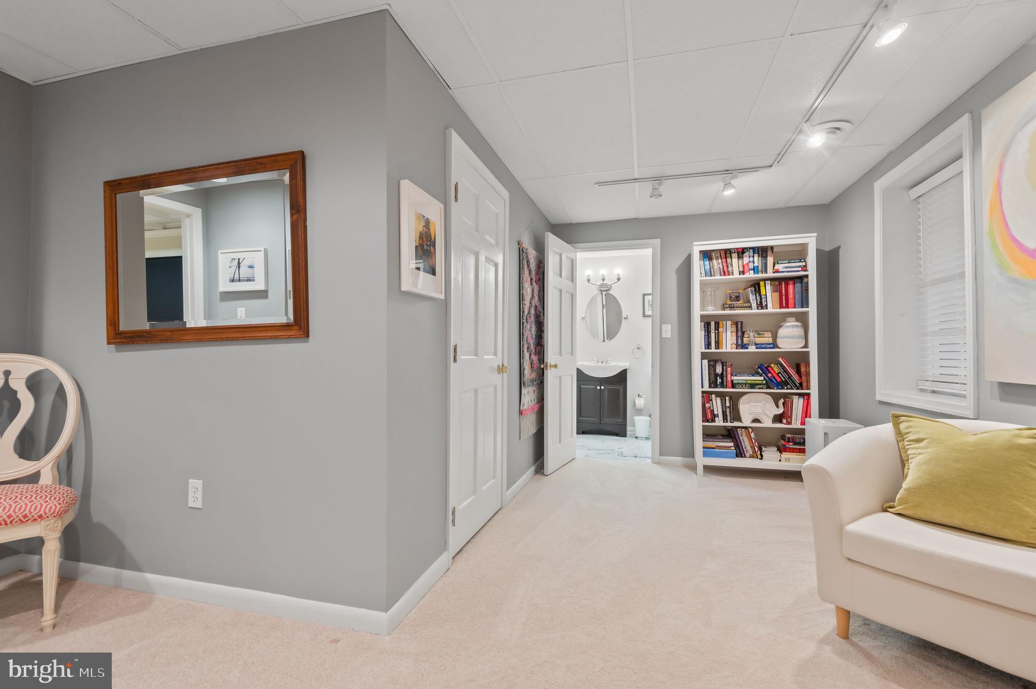 LAURELFORD - Residential