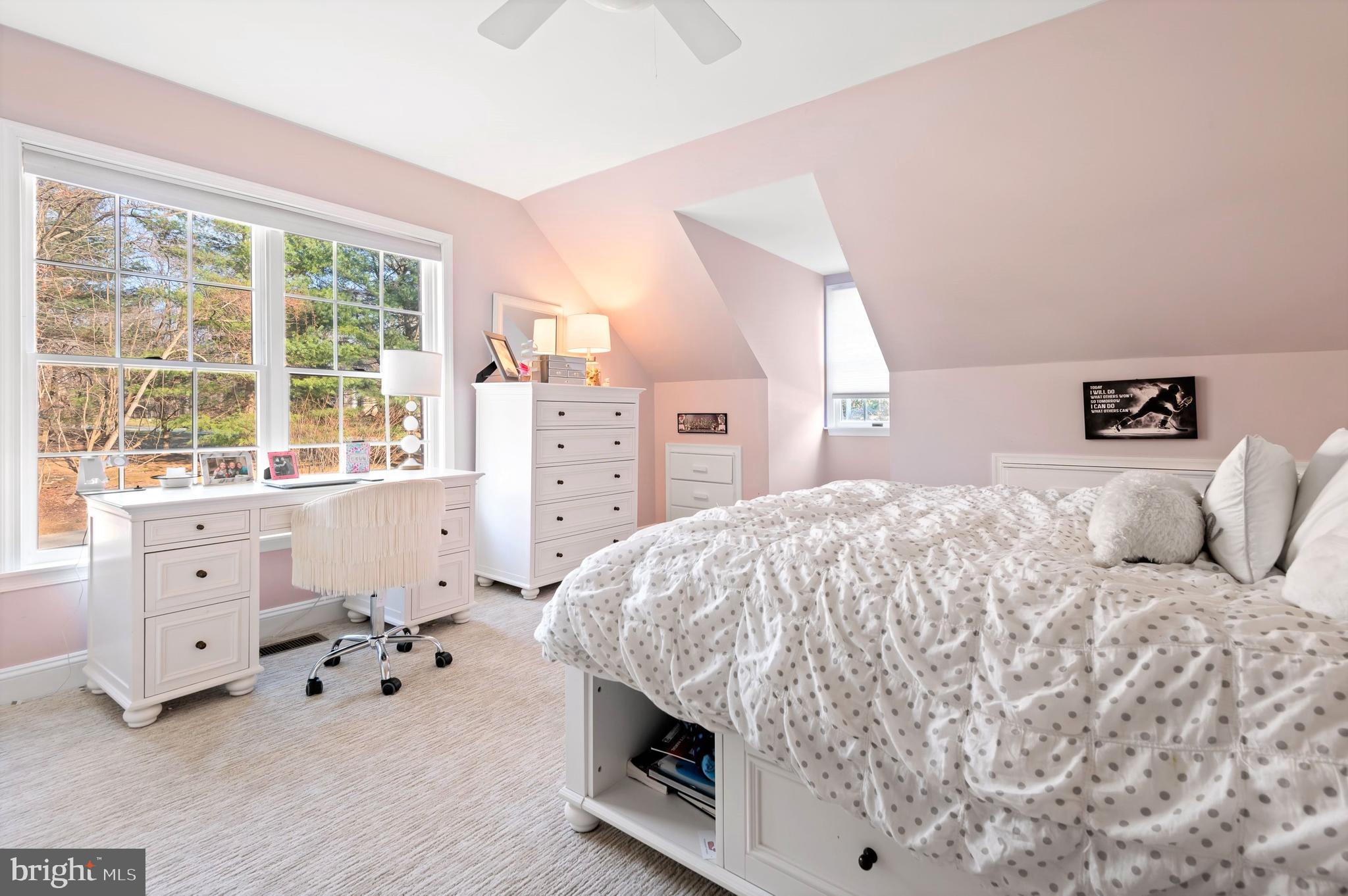 LAURELFORD - Residential