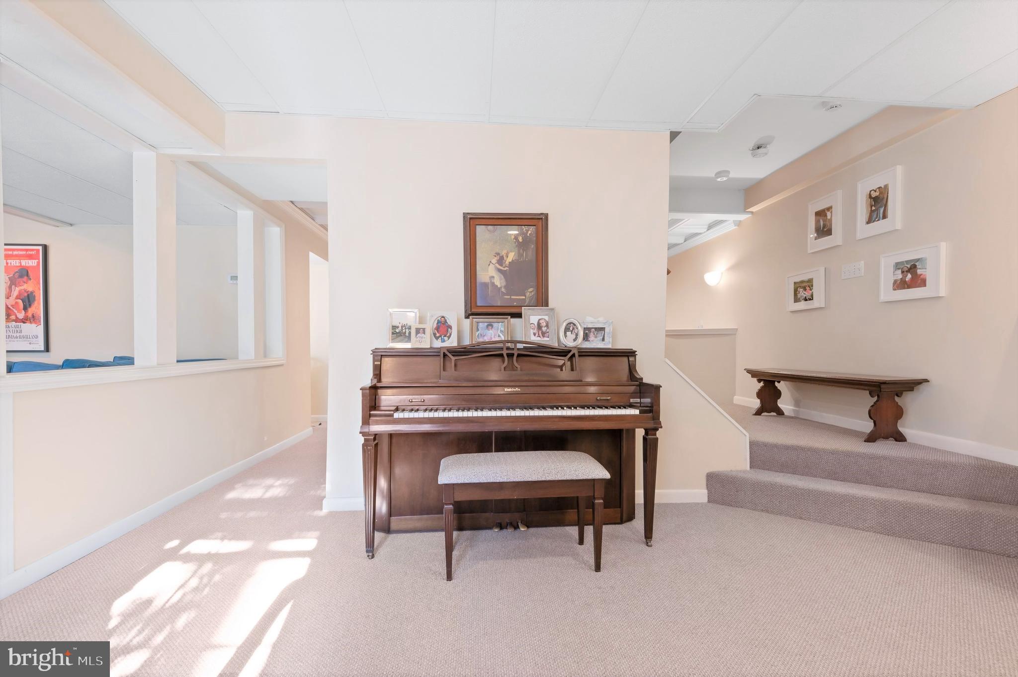 LAURELFORD - Residential