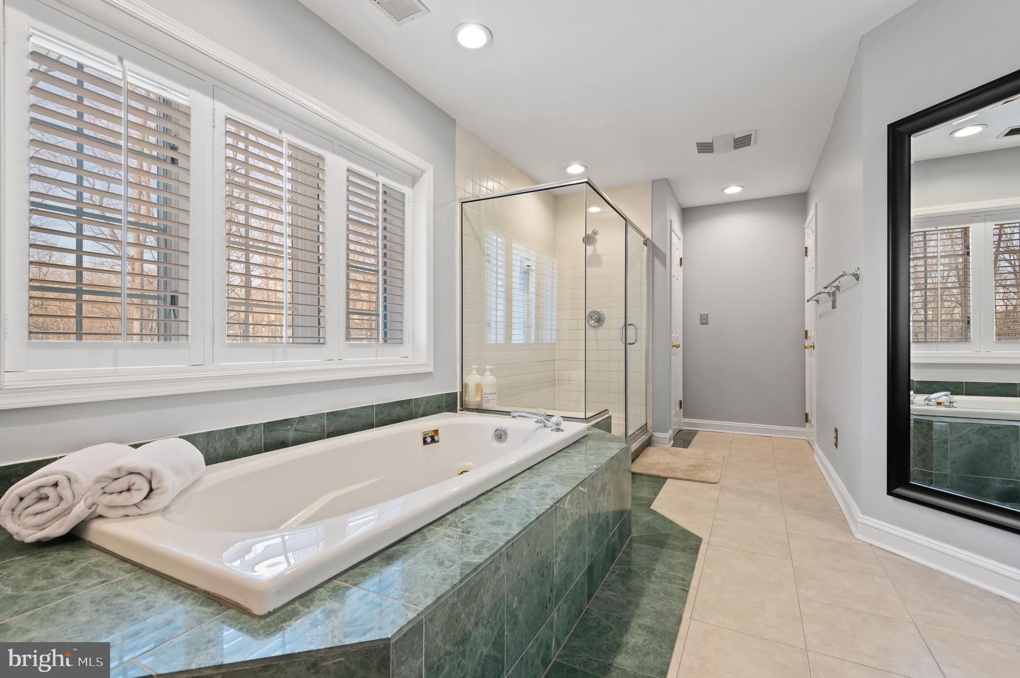 LAURELFORD - Residential