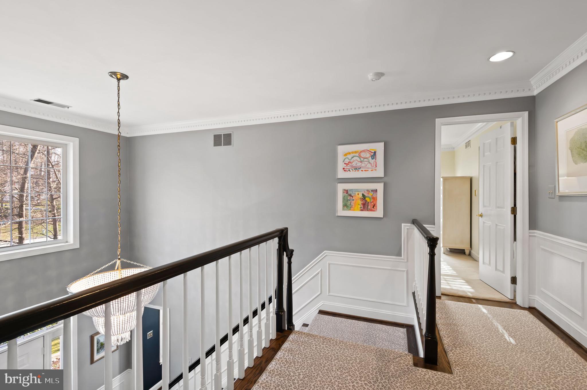 LAURELFORD - Residential