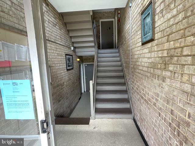 NEW CARROLLTON - Residential Lease