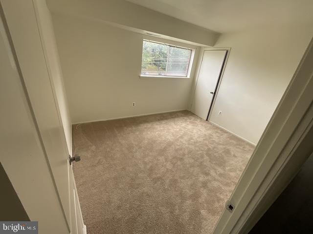 NEW CARROLLTON - Residential Lease