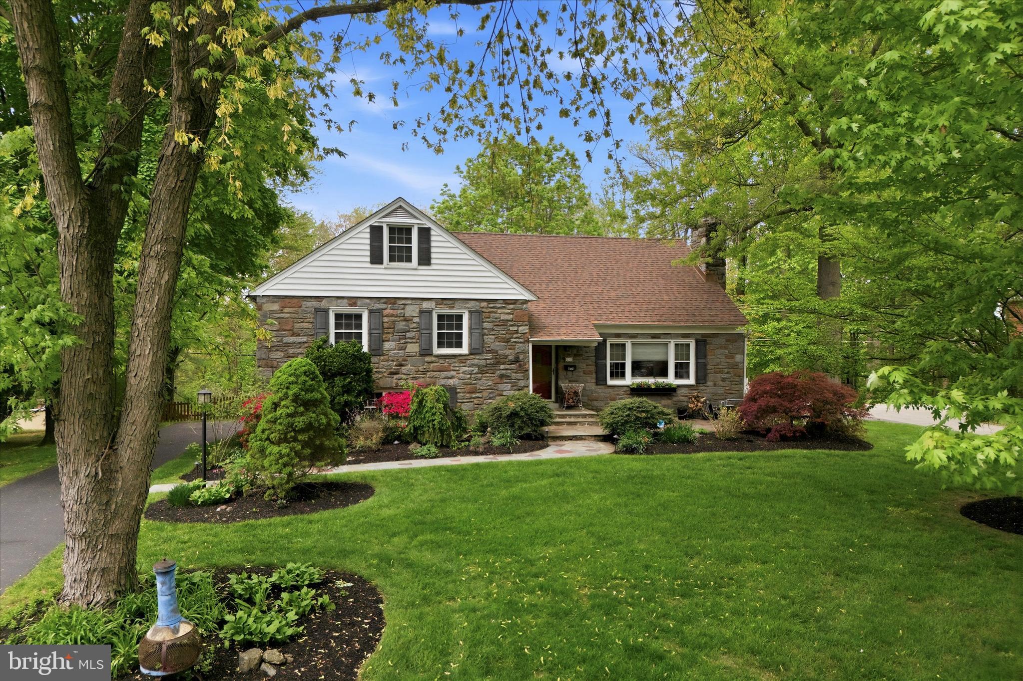 PADDOCK FARMS - Residential