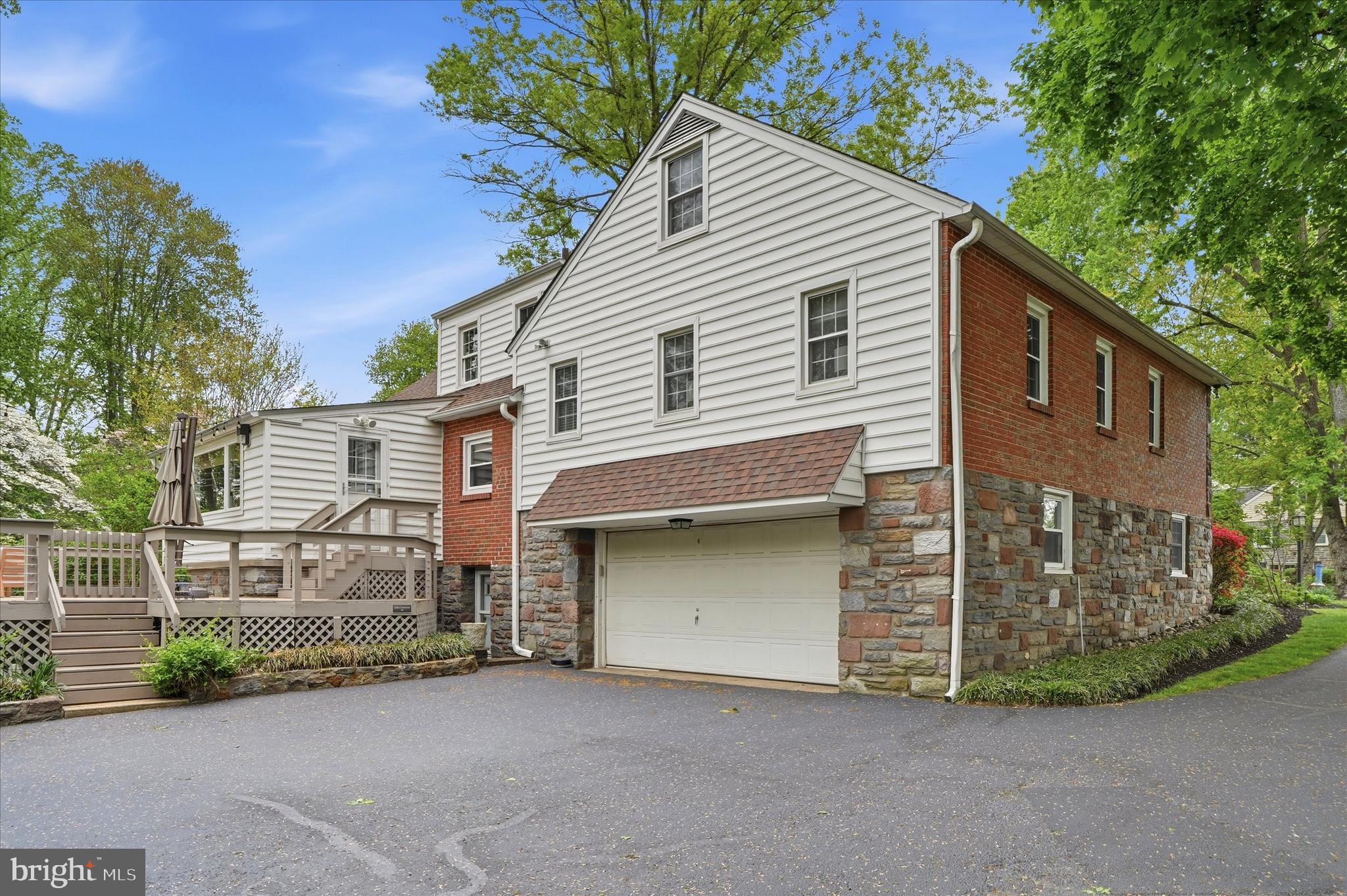 PADDOCK FARMS - Residential