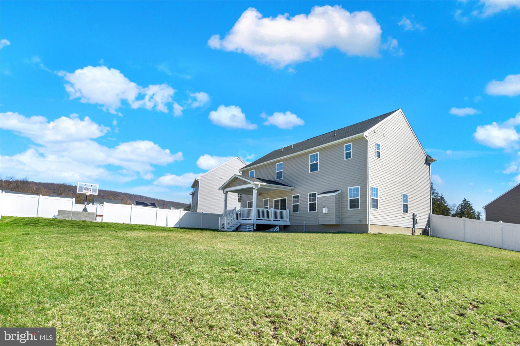 BLUE RIDGE PARK - Residential