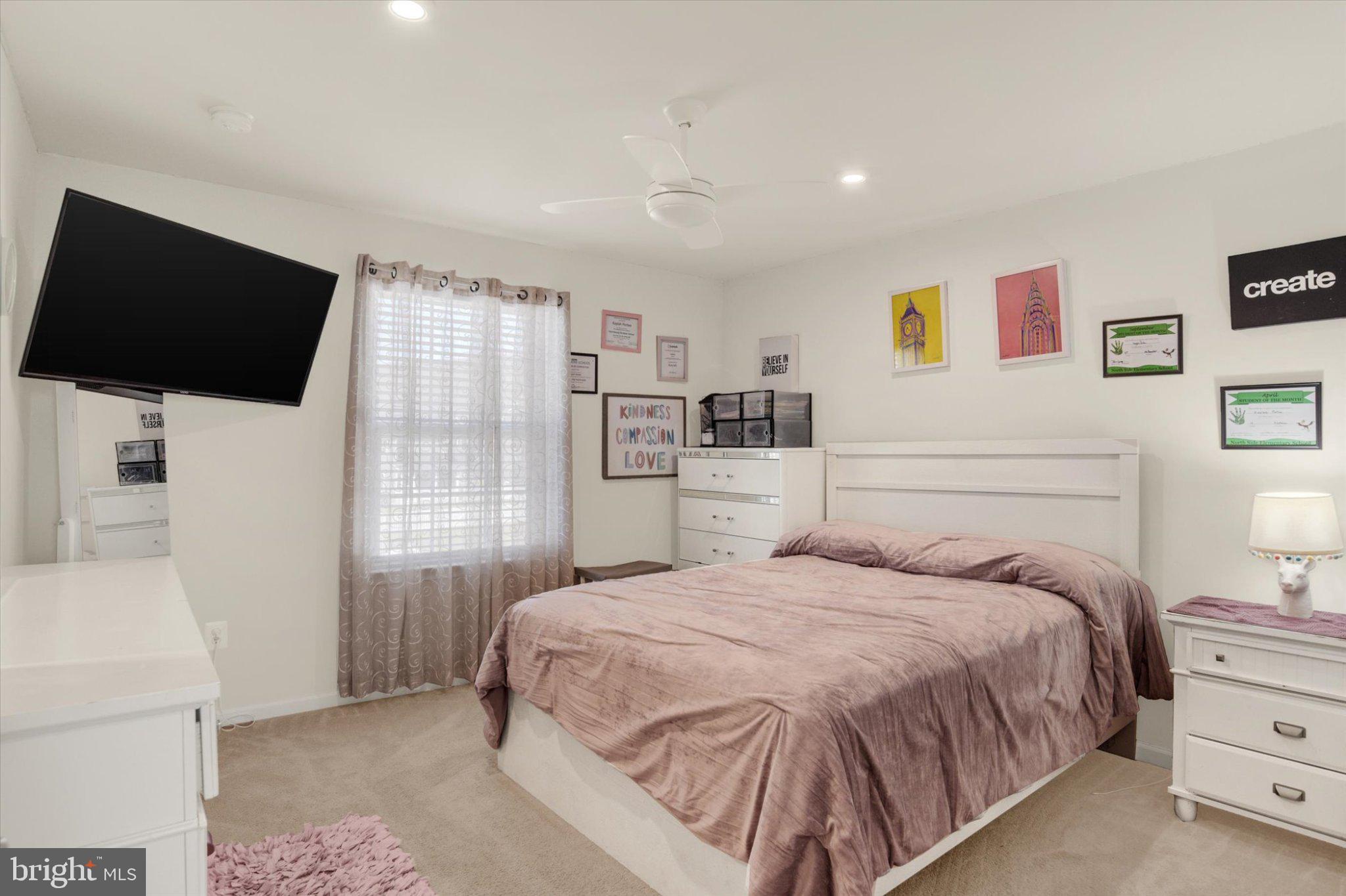 BLUE RIDGE PARK - Residential