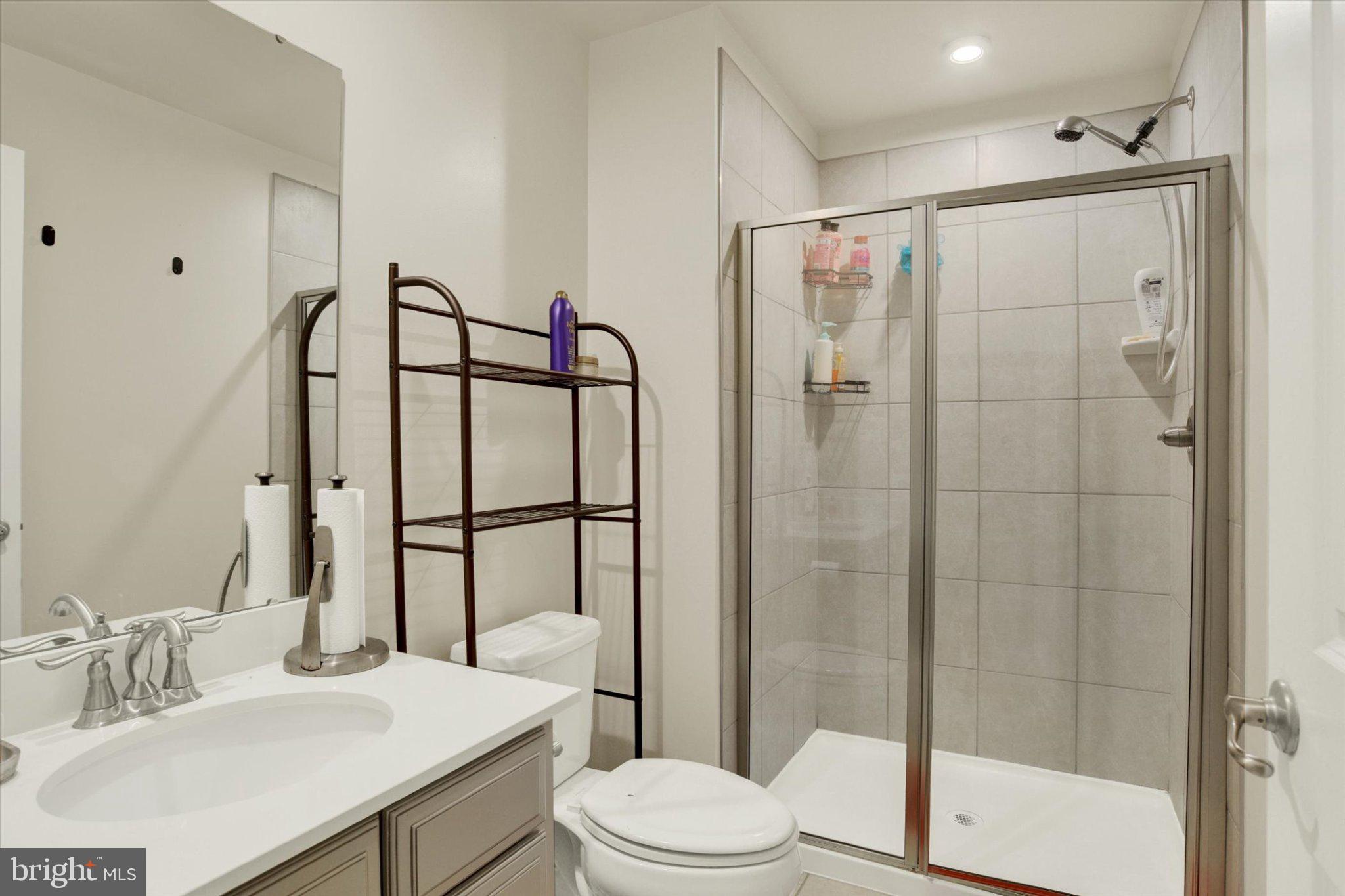 BLUE RIDGE PARK - Residential