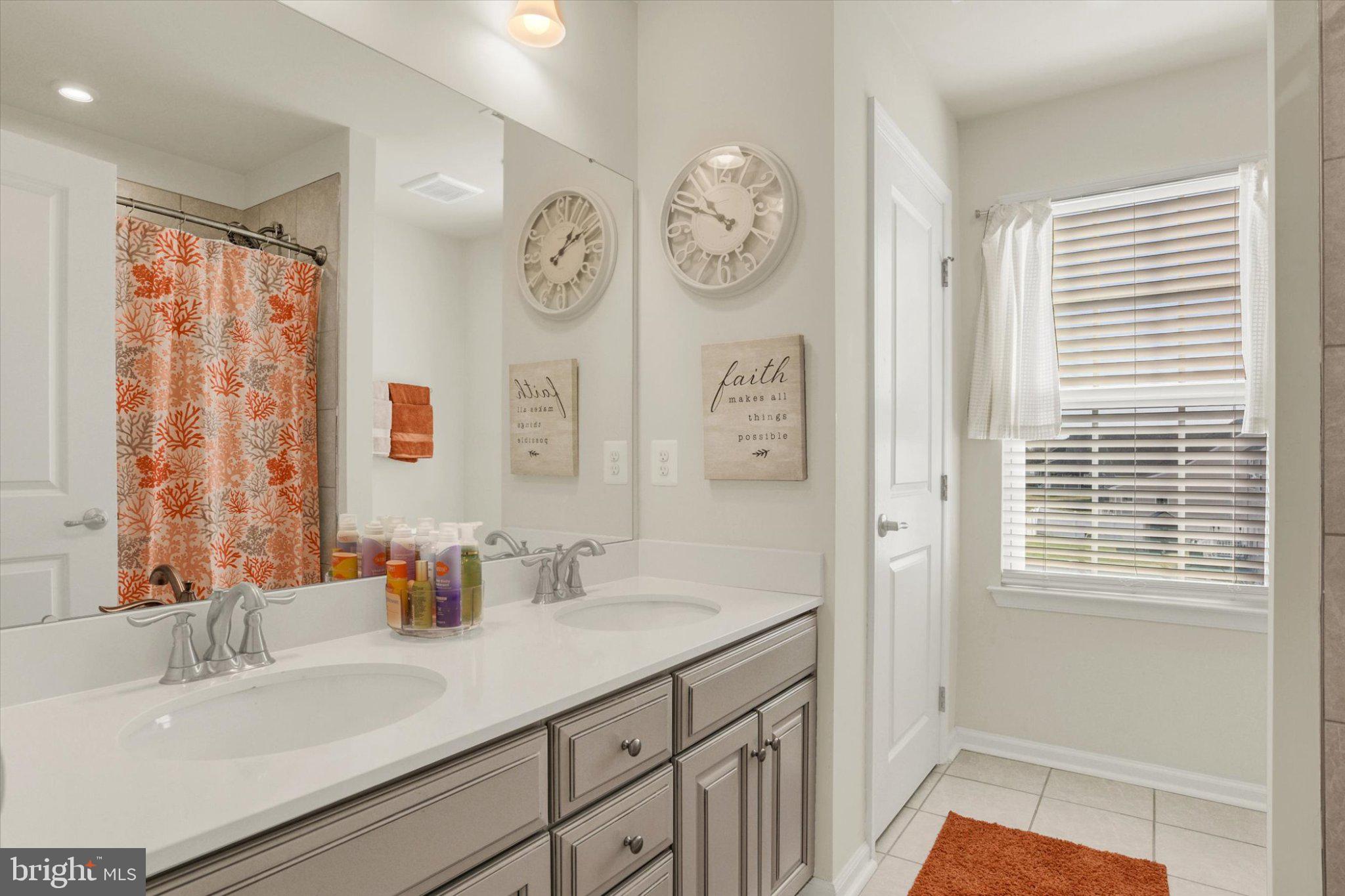 BLUE RIDGE PARK - Residential