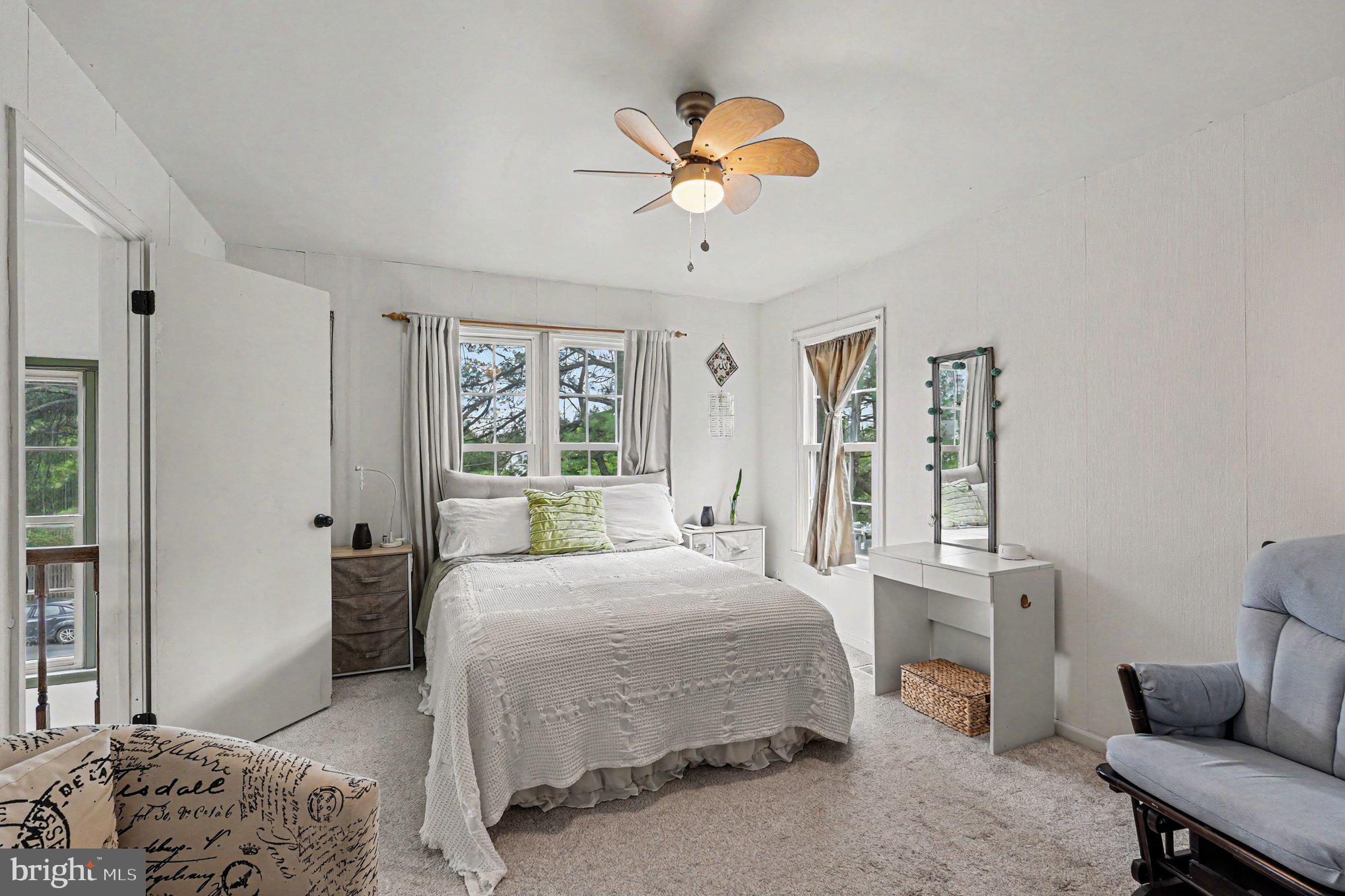 OAK SPRINGS SEC 1 - Residential