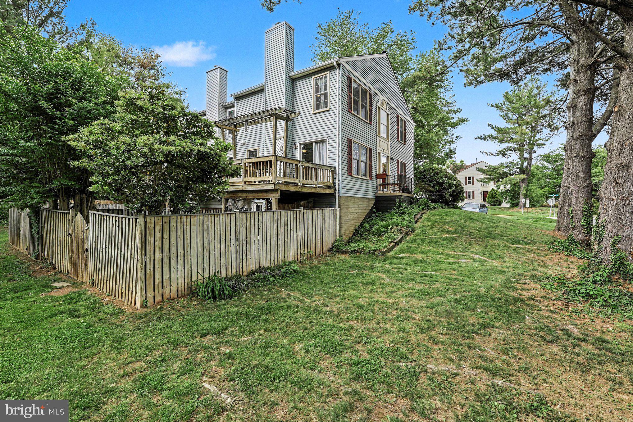 OAK SPRINGS SEC 1 - Residential