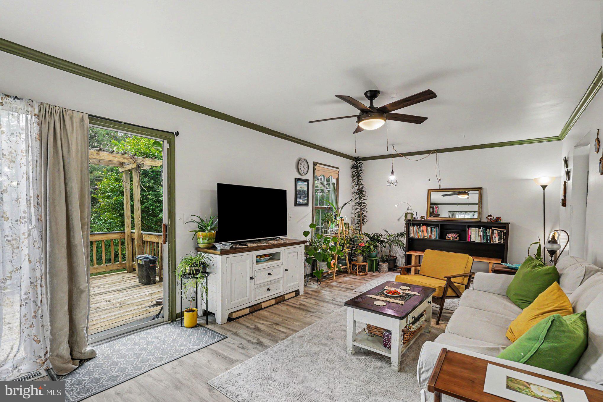 OAK SPRINGS SEC 1 - Residential