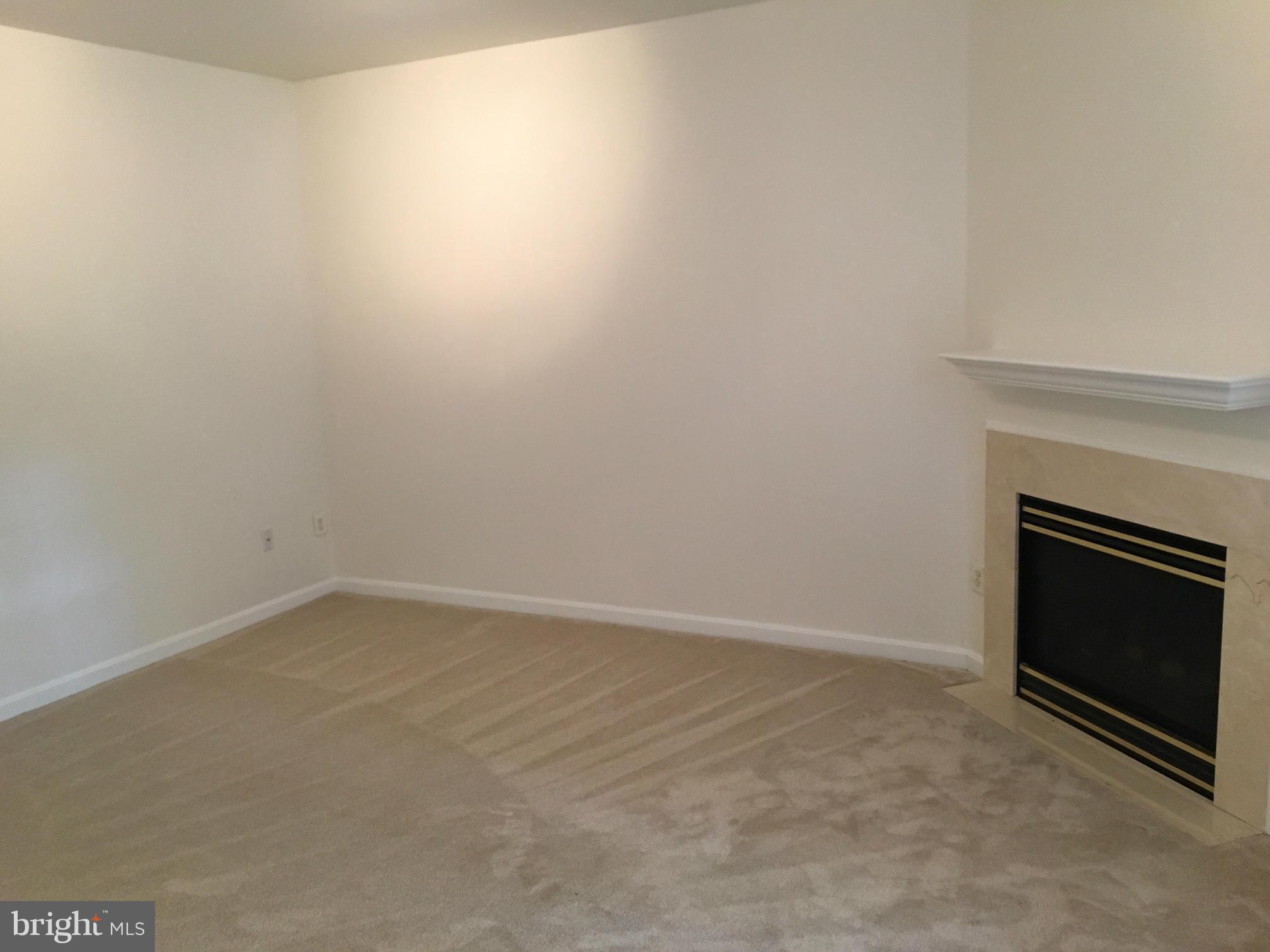 WOODLAND PARK - Residential Lease