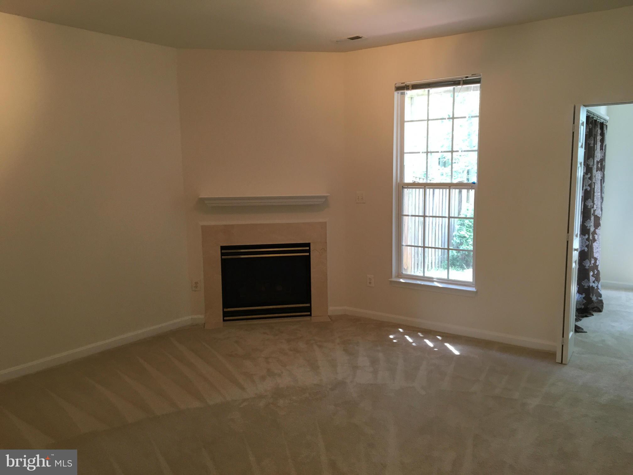 WOODLAND PARK - Residential Lease