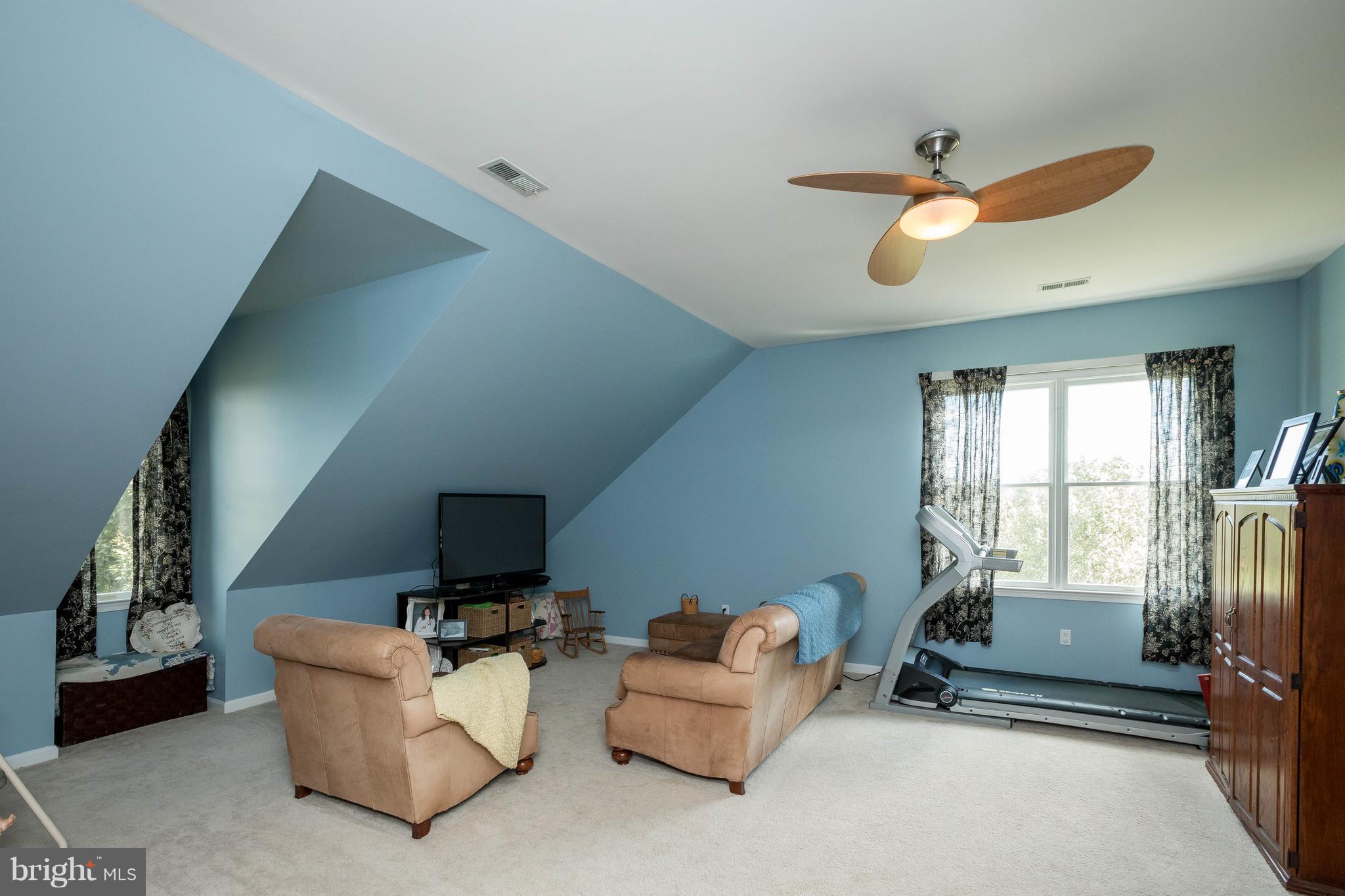 CELLAR HILL ESTATES - Farm