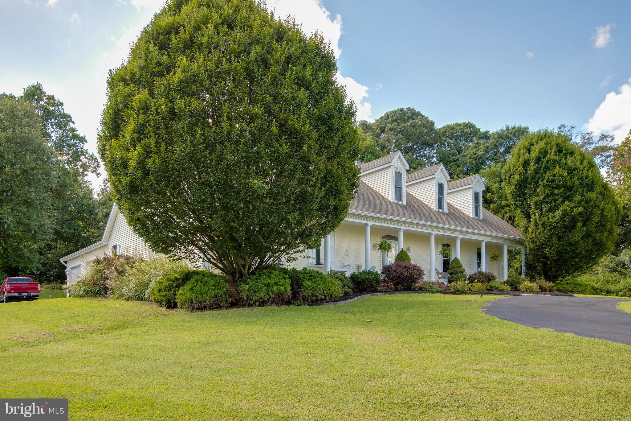 CELLAR HILL ESTATES - Farm