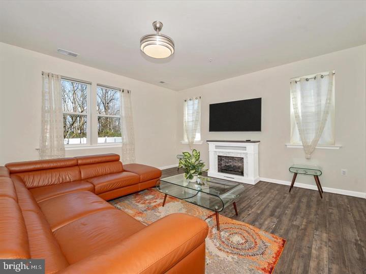 HAGERS CROSSING - Residential