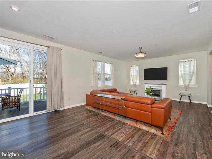 HAGERS CROSSING - Residential