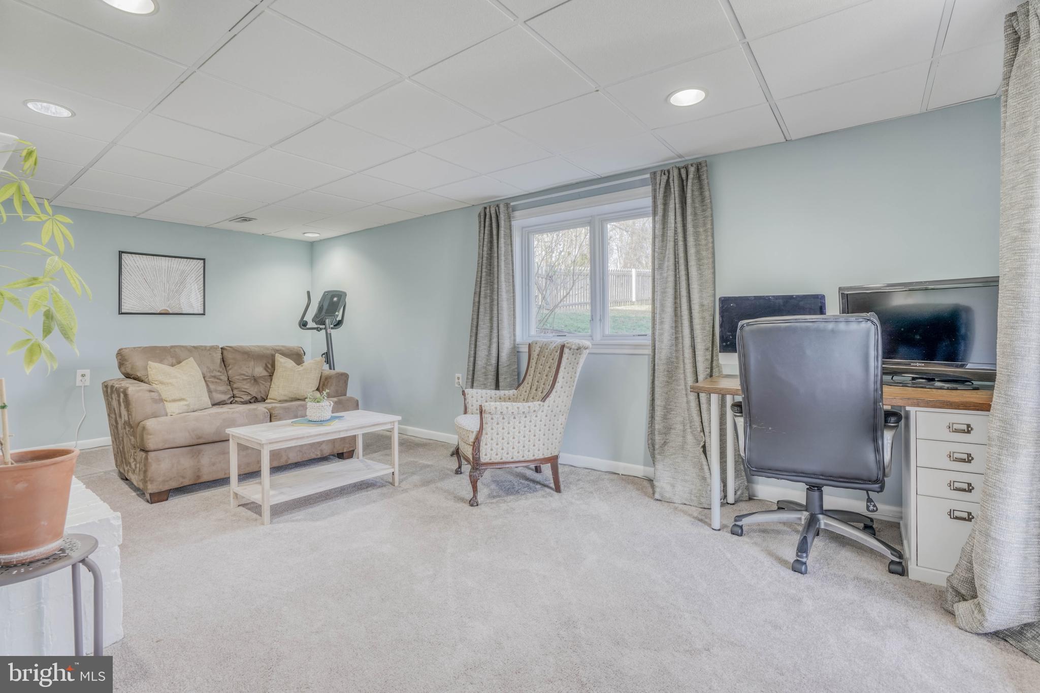 TIMONIUM HEIGHTS - Residential