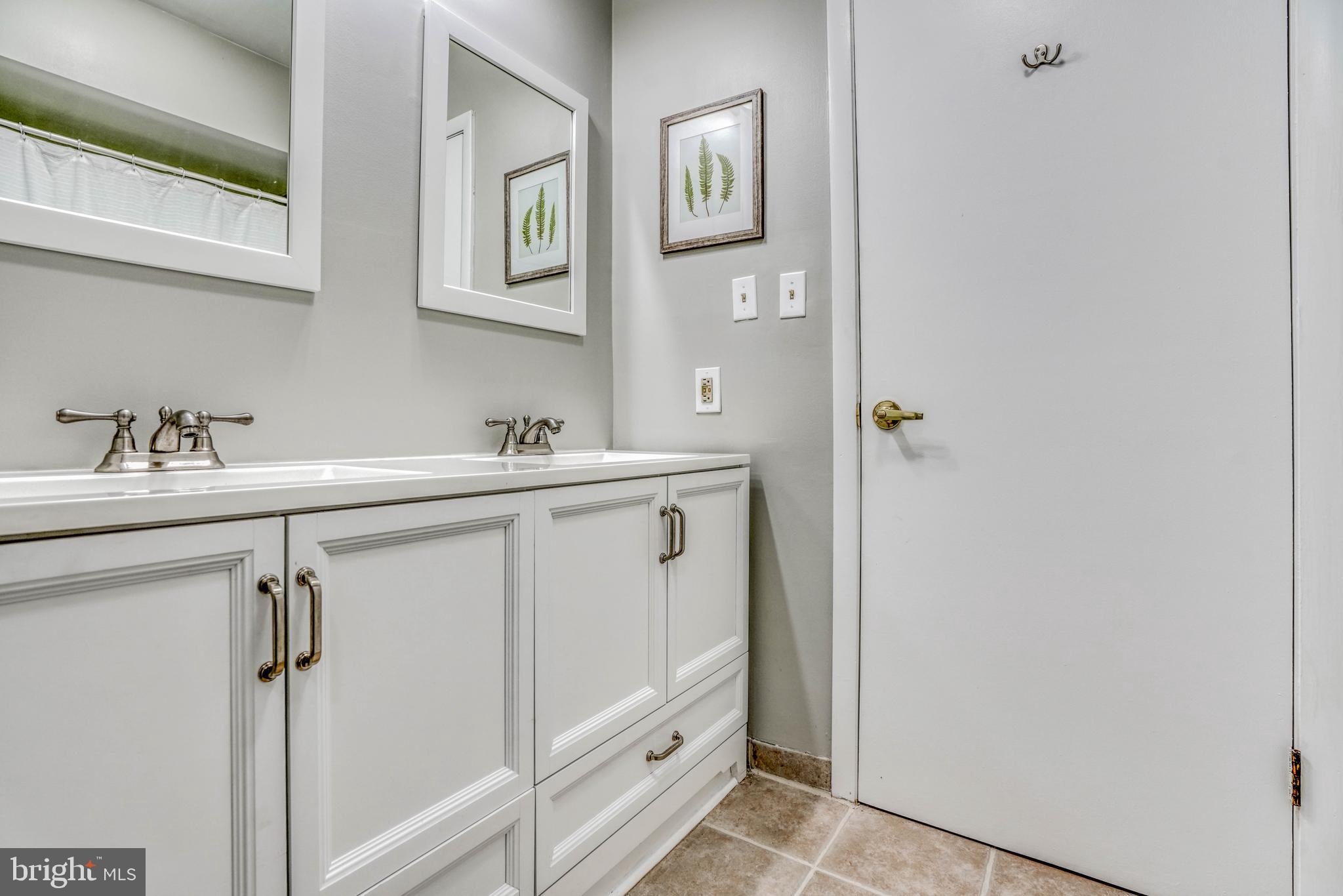 TIMONIUM HEIGHTS - Residential