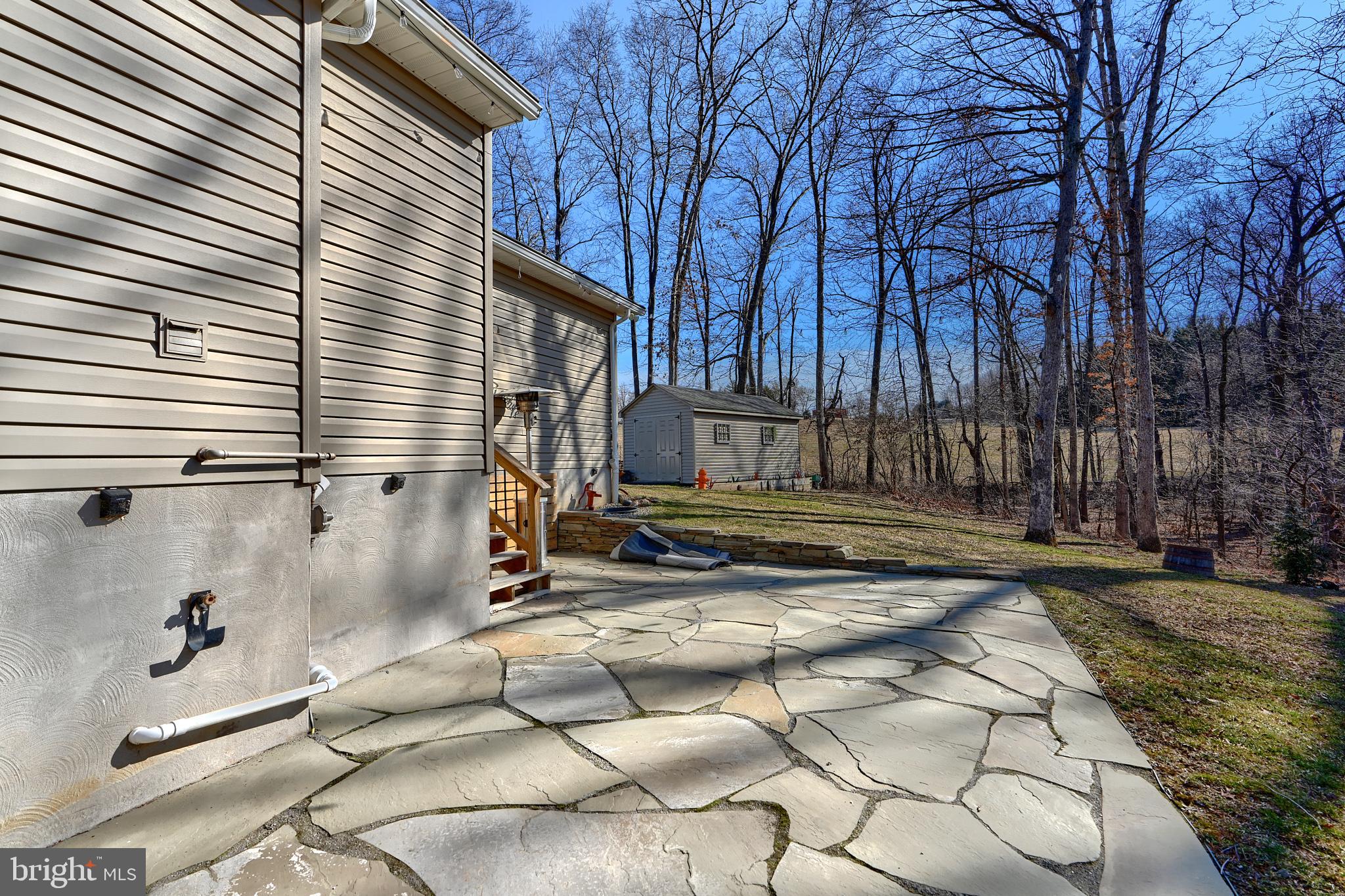 HIGH ROCK - Residential