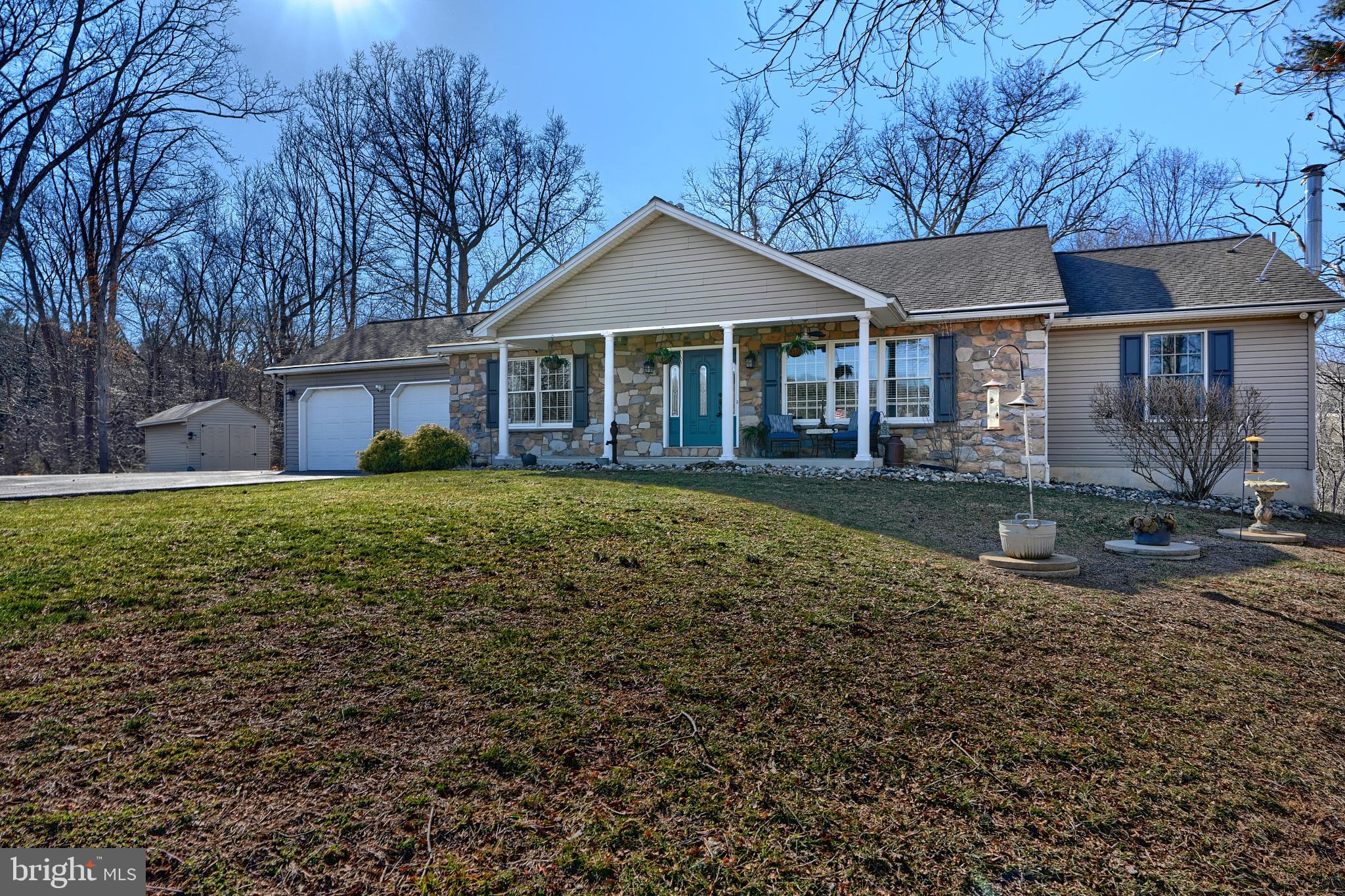 HIGH ROCK - Residential